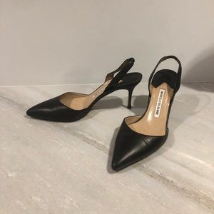 Manolo Blahnik Classic Black Slingback 38.5